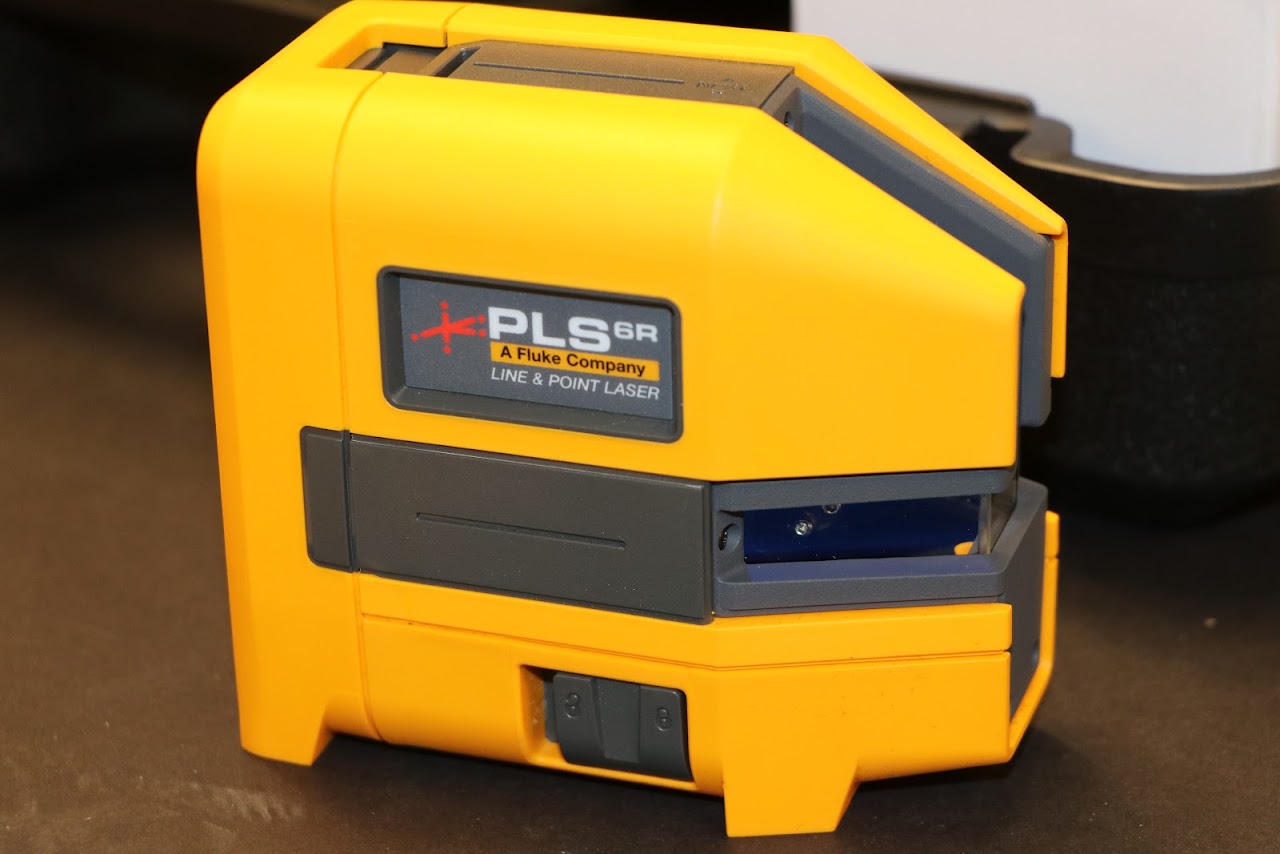 Laser Level (Line & Point)